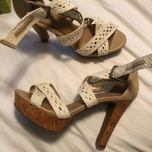 Gianni Bini platform heels